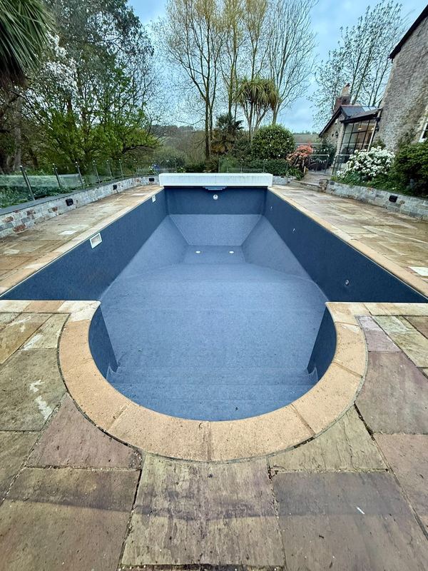 The Liner Guy — pool install