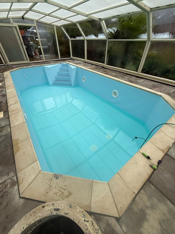 The Liner Guy — pool install